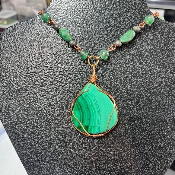 Handmade Green Malachite Tear Drop Cabochon Pendant Copper Wire wrap 18 inches - Picture 1 of 3